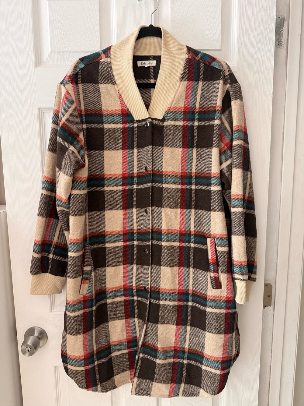 Elsie & Zoey Chic Plaid Button-Front Long coat in Beige, Brown and red